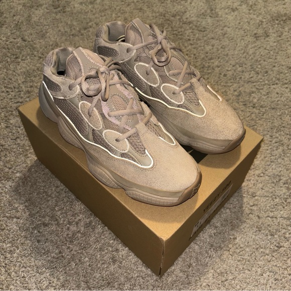 Adidas Yeezy 500 Taupe Light size 11 - Picture 1 of 11